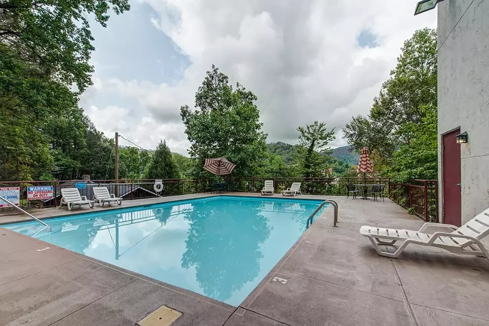 outdoor pool at Laurel Inn Condos
