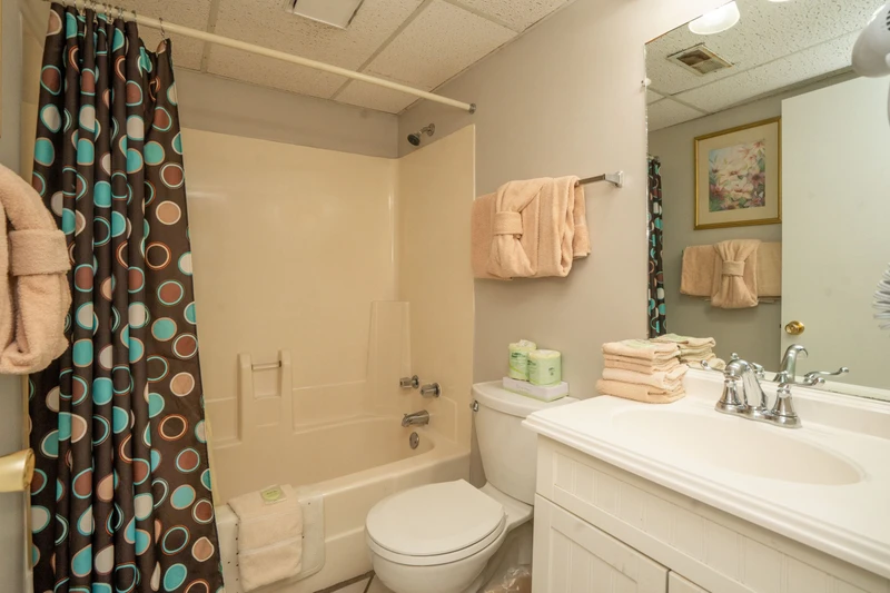 8-OakSquare-414