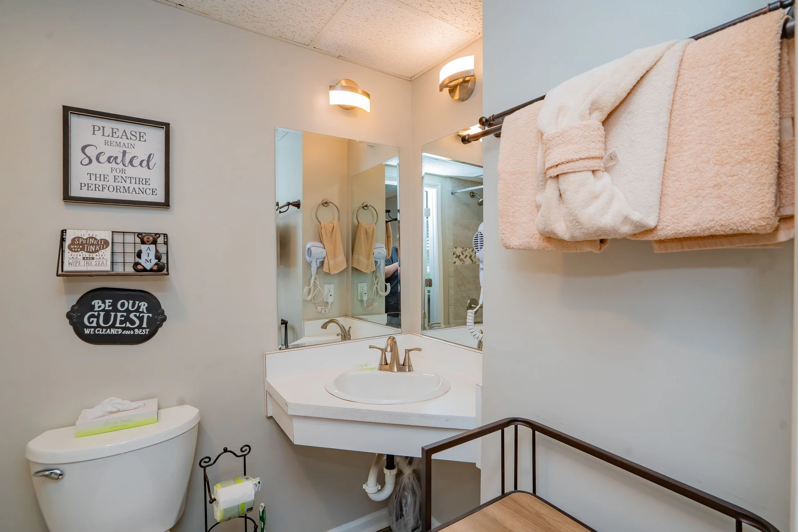 Your private bathroom welcomes you with fresh, fluffy towels and thoughtful details that make you feel right at home from the moment you arrive.